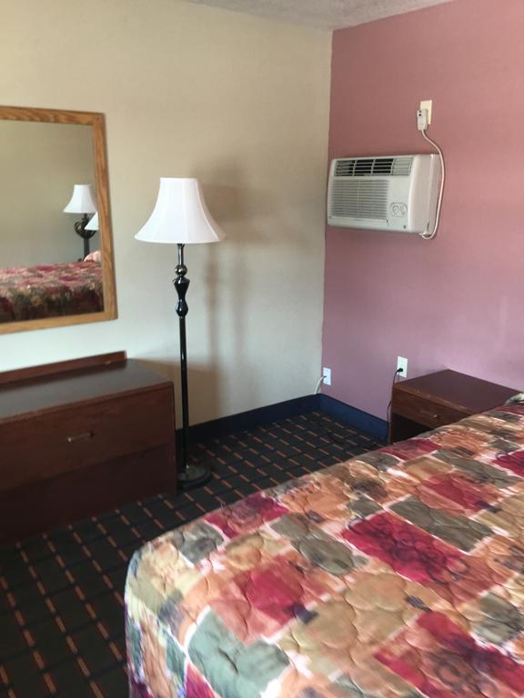 Best Value Inn Motel Sandusky Marianna Kültér fotó