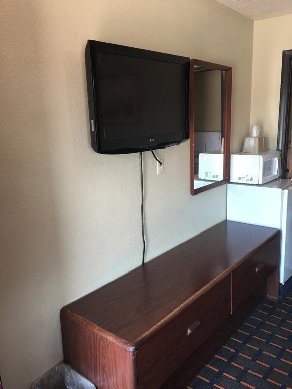 Best Value Inn Motel Sandusky Marianna Kültér fotó