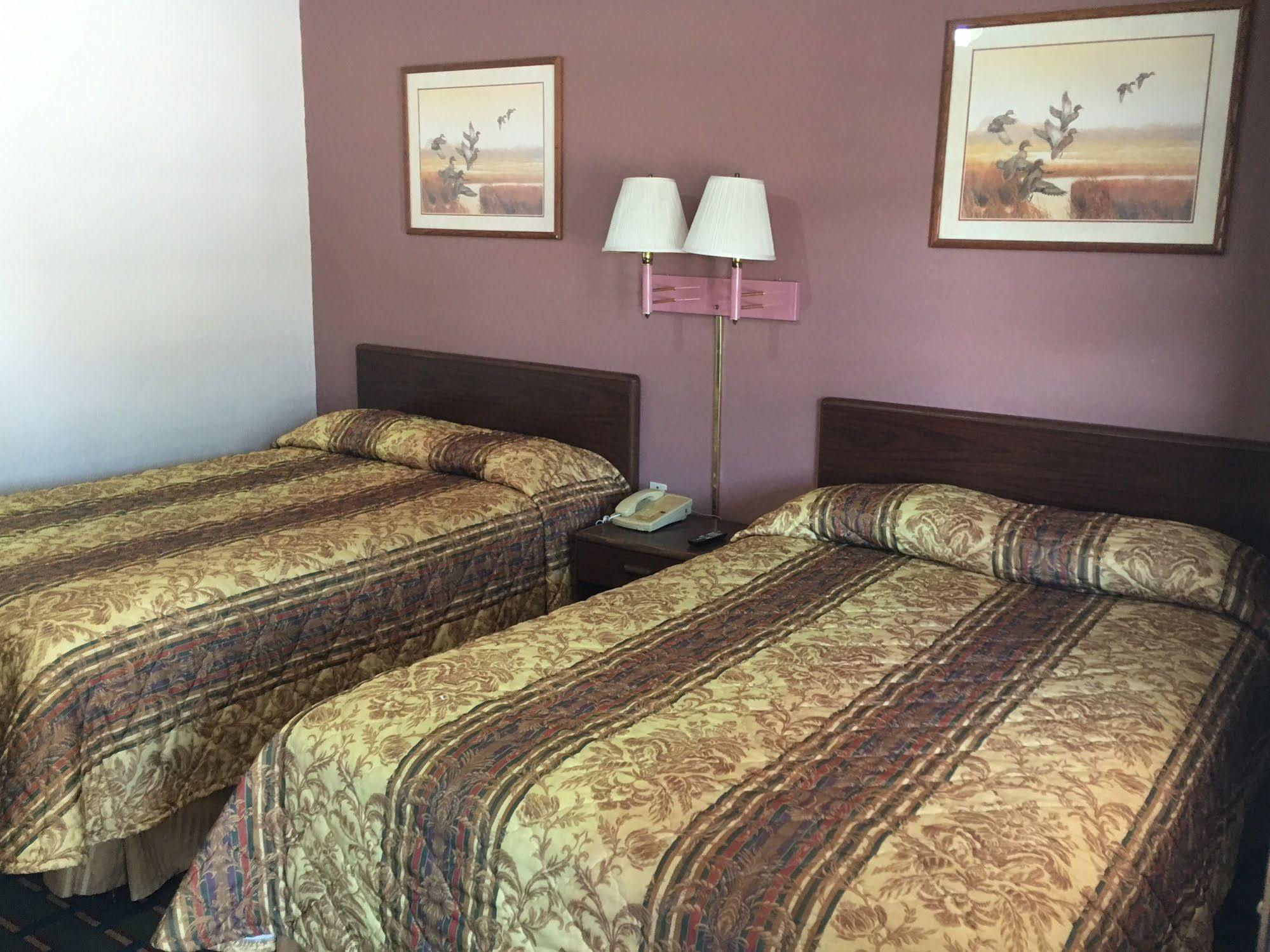 Best Value Inn Motel Sandusky Marianna Kültér fotó